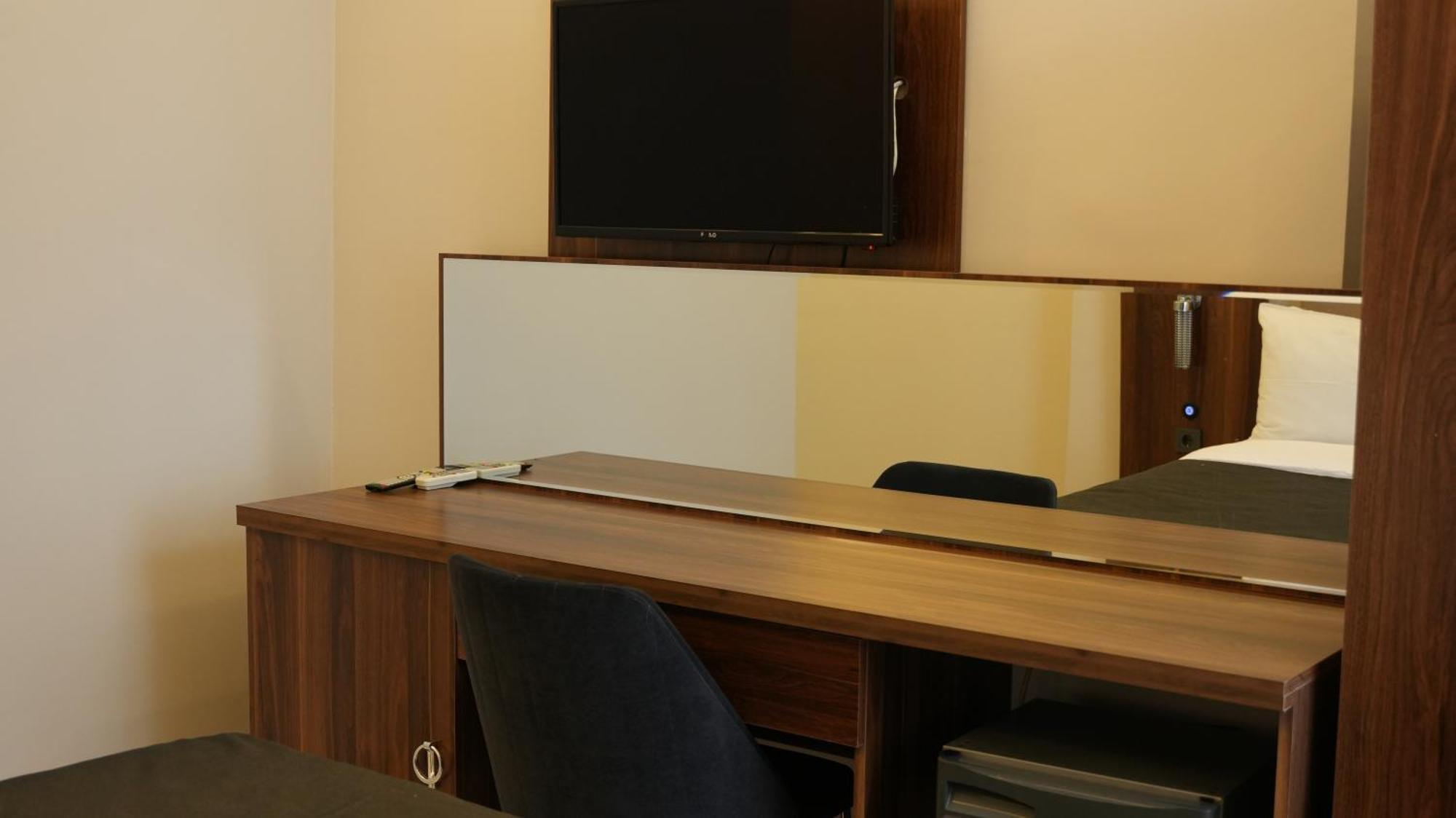 Grand Krone Hotel Cinarcik ภายนอก รูปภาพ